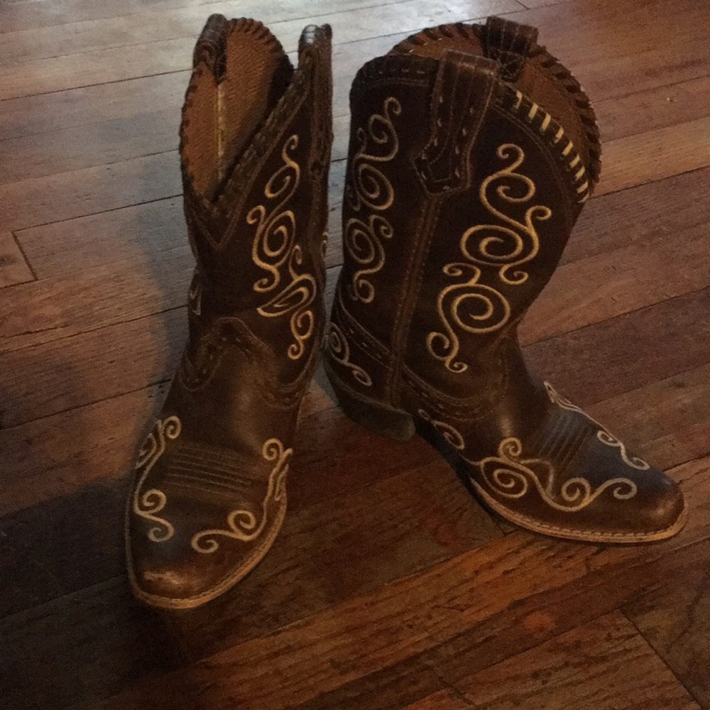 Kids boots